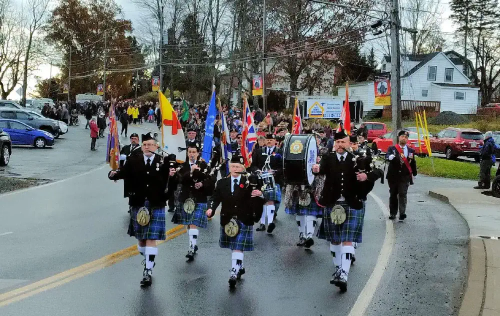 New Scotland Pipes and Drums