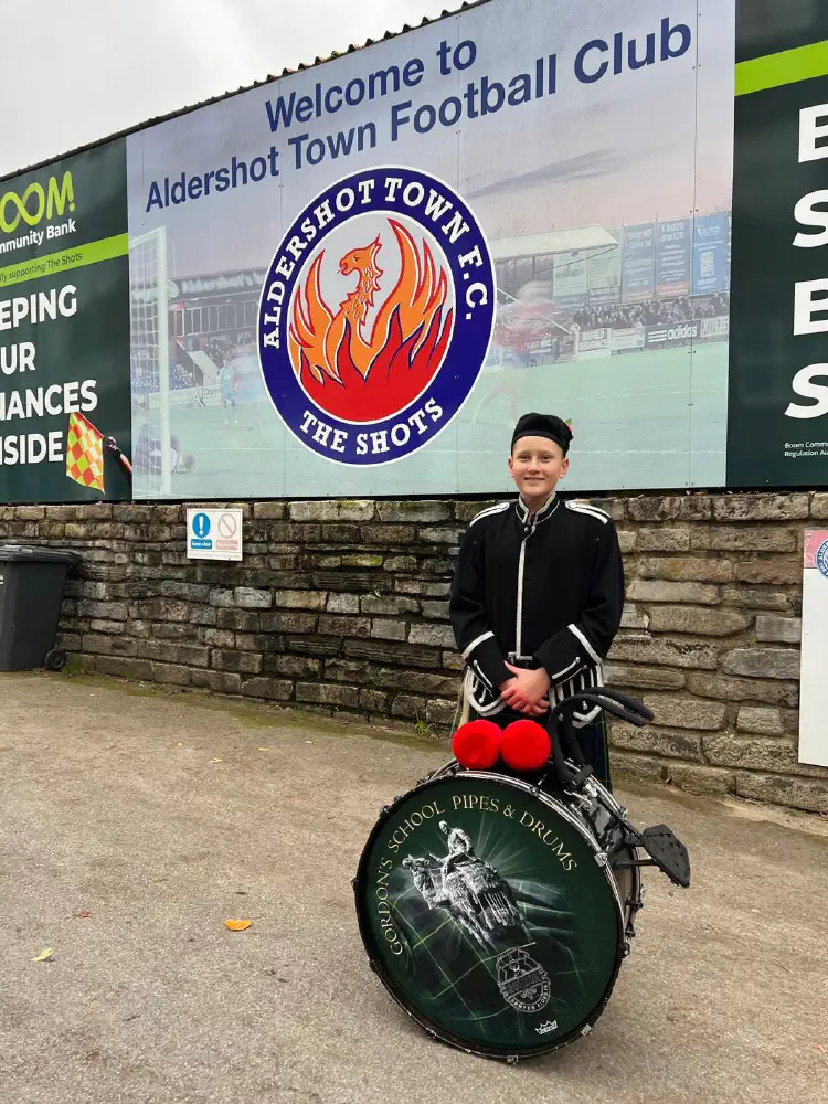 Gordon's School Pipes and Drums