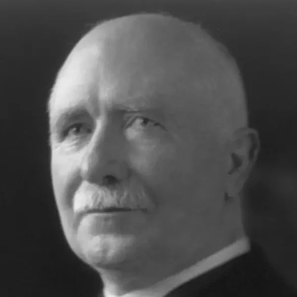 /images/tich/William_Ferguson_Massey_1919.webp