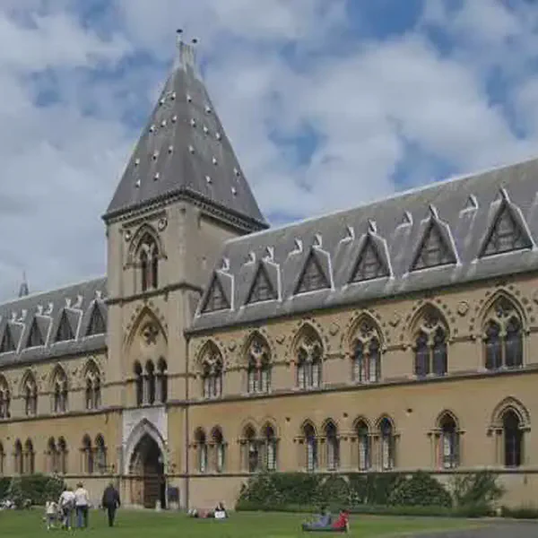 /images/tich/oxford_320.webp